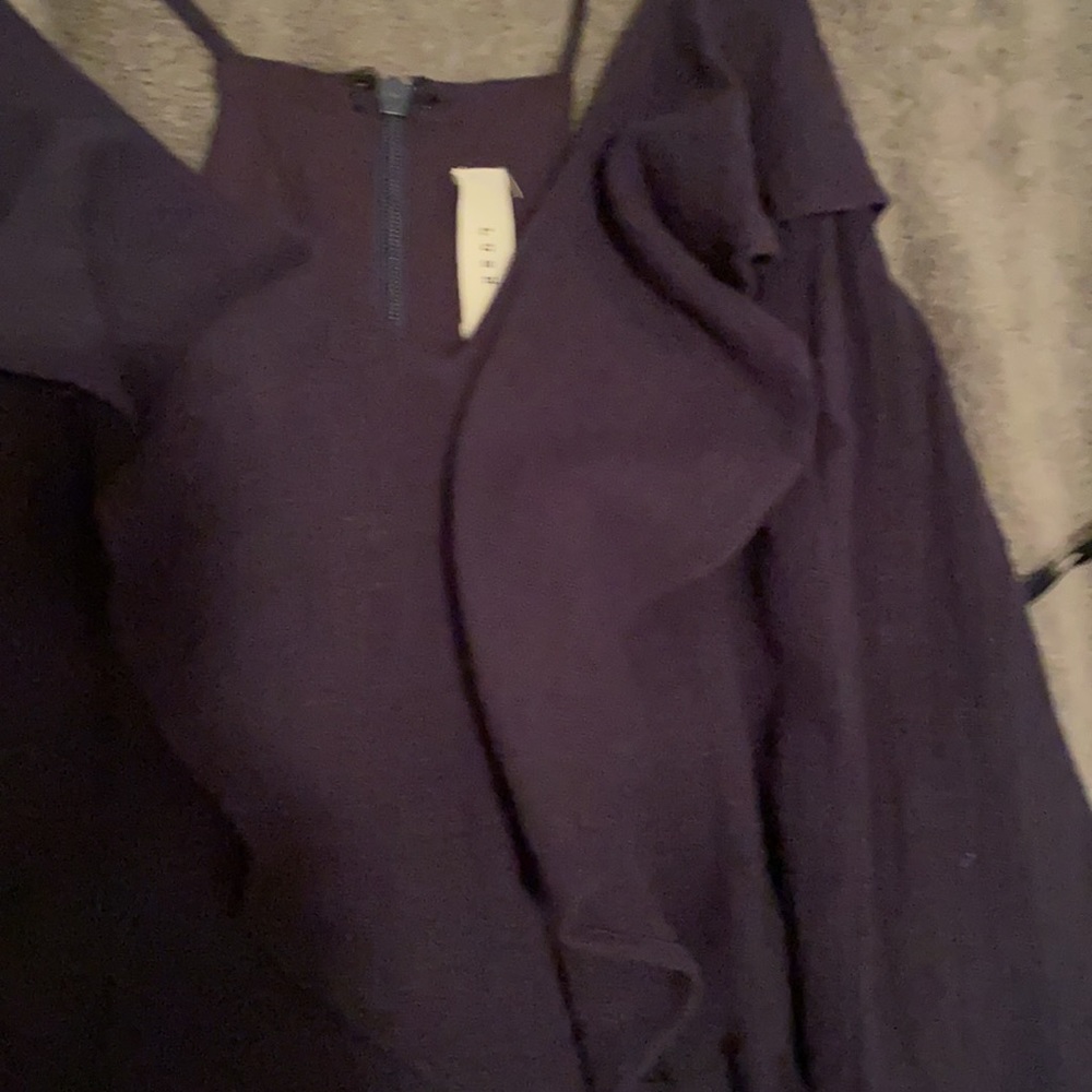 LUSH ROMPER - Picture 7 of 7